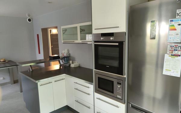 Maison à louer    6 pièces •  Noisy-le-Roi