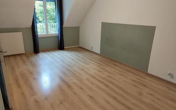 Maison à louer    6 pièces •  Noisy-le-Roi