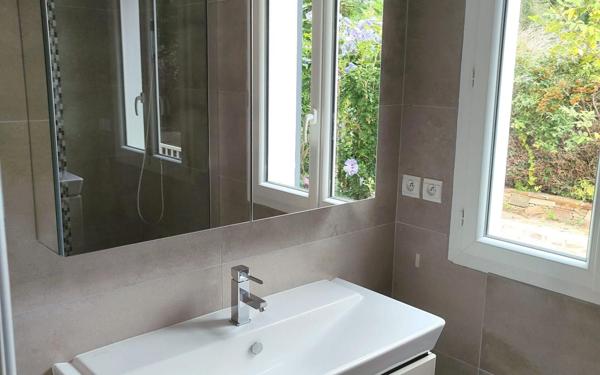 Maison à louer    6 pièces •  Noisy-le-Roi