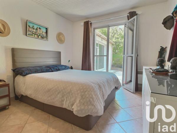 Maison à vendre 7 pièces 160 m² Peyrolles-en-Provence