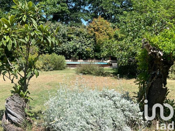 Maison à vendre 7 pièces 160 m² Peyrolles-en-Provence