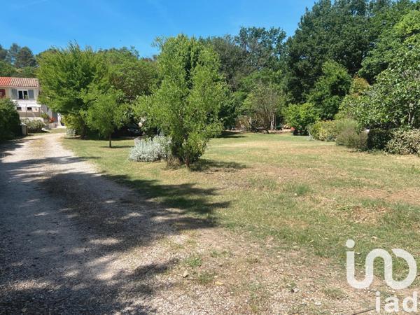 Maison à vendre 7 pièces 160 m² Peyrolles-en-Provence