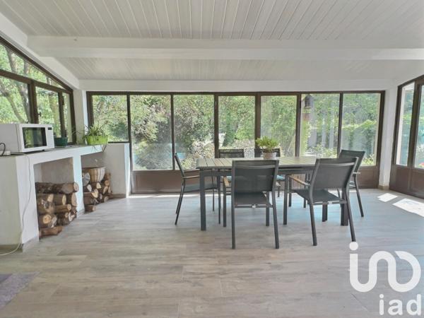 Maison à vendre 7 pièces 160 m² Peyrolles-en-Provence