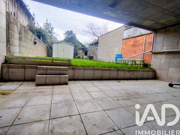 Maison à vendre 4 pièces 100 m² Sainte-Jamme-sur-Sarthe