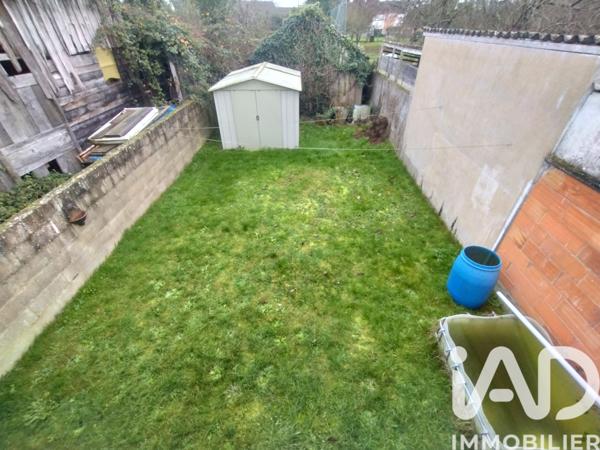 Maison à vendre 4 pièces 100 m² Sainte-Jamme-sur-Sarthe