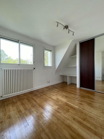 EN VILLE AU DERNIER ETAGE