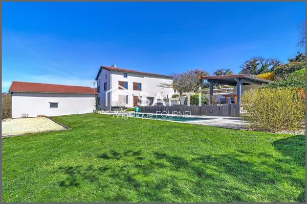 Vienne, propriété d’exception de 400 m² sur 6 100 m² de terrain paysagé.