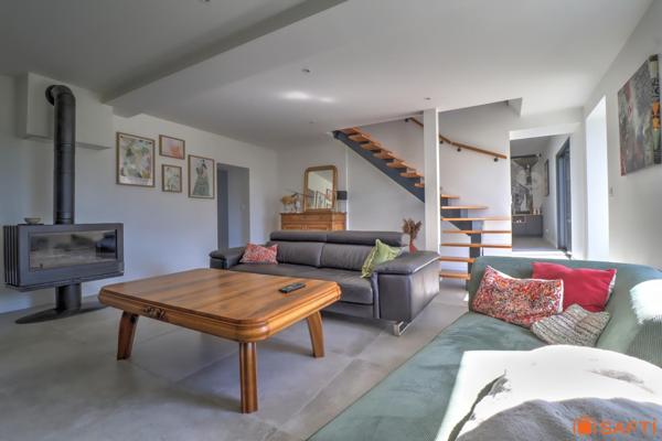 Vienne, propriété d’exception de 400 m² sur 6 100 m² de terrain paysagé.