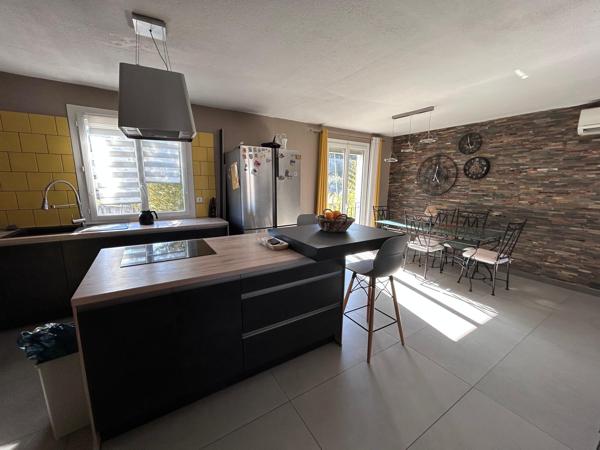 Belle grande maison familiale avec piscine