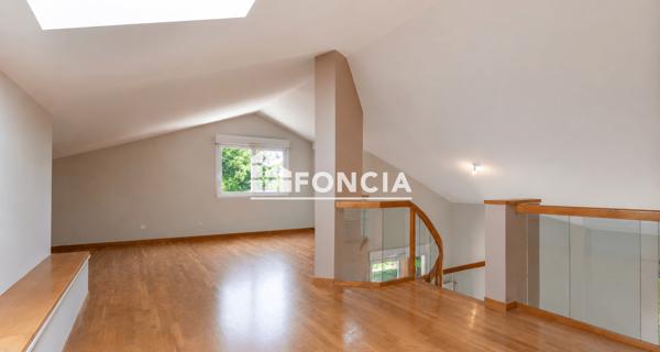 À vendre Maison 8 pièces 225 m² - Miribel 01700