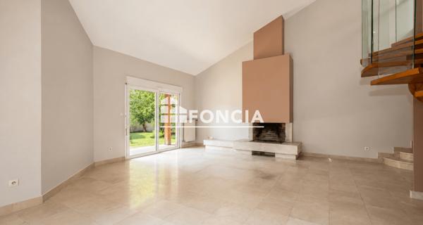 À vendre Maison 8 pièces 225 m² - Miribel 01700