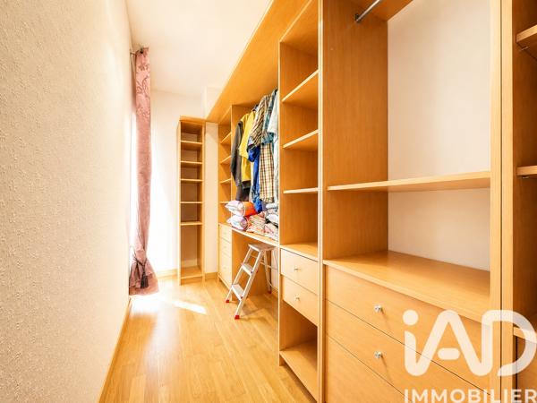 Maison à vendre 5 pièces 224 m² Saint-Palais-sur-Mer
