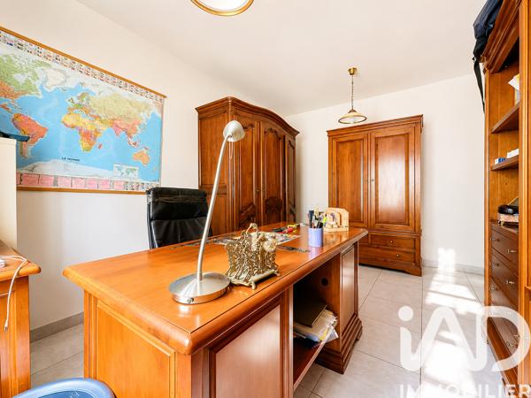 Maison à vendre 5 pièces 224 m² Saint-Palais-sur-Mer