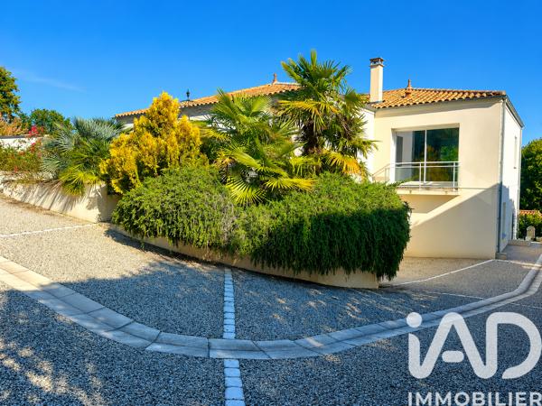 Maison à vendre 5 pièces 224 m² Saint-Palais-sur-Mer