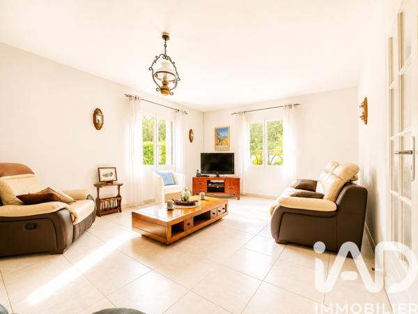 Maison à vendre 5 pièces 224 m² Saint-Palais-sur-Mer