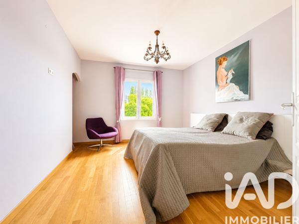 Maison à vendre 5 pièces 224 m² Saint-Palais-sur-Mer
