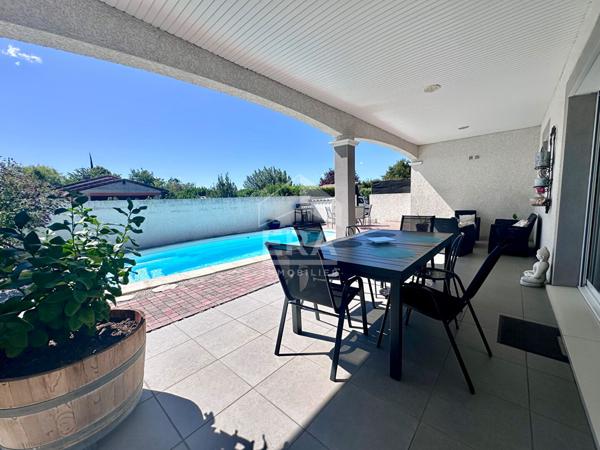 Maison Grisolles 5 pièce(s) 121 m2