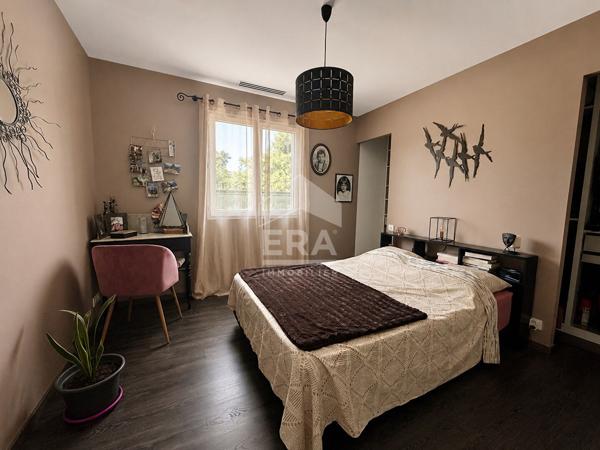 Maison Grisolles 5 pièce(s) 121 m2