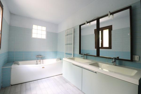 Échirolles (38130) À Vendre – Maison individuelle 160 m² à Échirolles La Commanderie – Idéale famille, investissement locatif ou