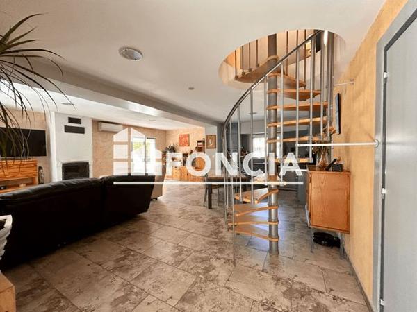 À vendre Maison 4 pièces 122 m² - Saint-génis-des-fontaines 66740