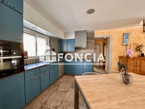 À vendre Maison 4 pièces 122 m² - Saint-génis-des-fontaines 66740