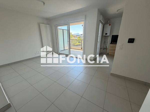 Location Appartement 2 pièces 42 m² - Thonon Les Bains 74200