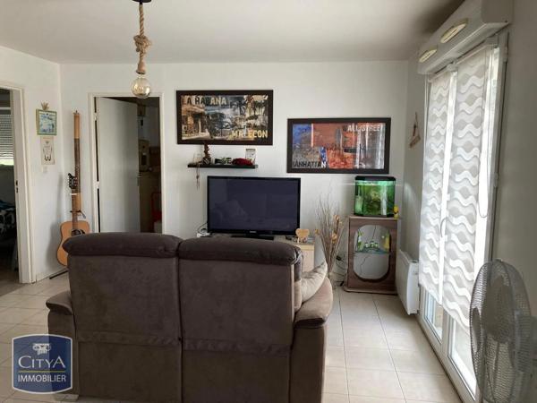 Appartement à louer 2 pièces 55.83m² Béthune (62400)