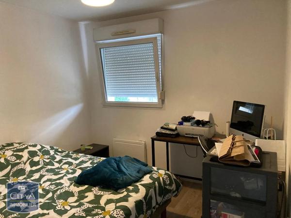 Appartement à louer 2 pièces 55.83m² Béthune (62400)
