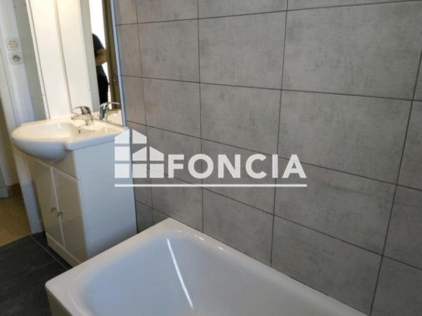 Location Appartement 4 pièces 73.64 m² - 11 BOULEVARD CLEMENCEAU Grenoble 38100