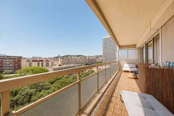 Appartement T4 lumineux avec 2 balcons – 80 m² – Résidence arborée – Marseille