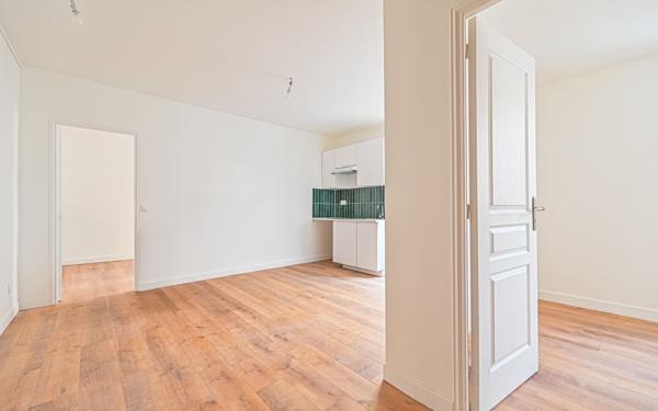 Appartement à vendre    3 pièces • 42,71 m2 Clichy
