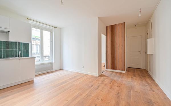 Appartement à vendre    3 pièces • 42,71 m2 Clichy