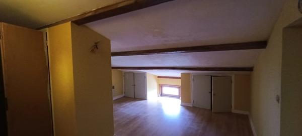 Maison à vendre 7 pièces SOLIGNAT (63)