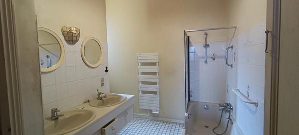 Maison à vendre 7 pièces SOLIGNAT (63)