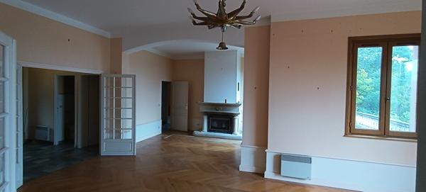 Maison à vendre 7 pièces SOLIGNAT (63)