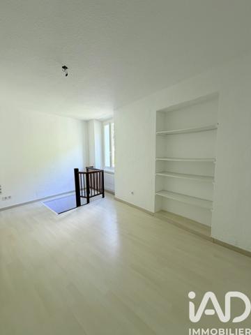 Appartement à vendre 5 pièces 104 m² Saint-Sauveur-sur-Tinée