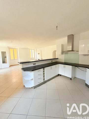 Appartement à vendre 5 pièces 104 m² Saint-Sauveur-sur-Tinée