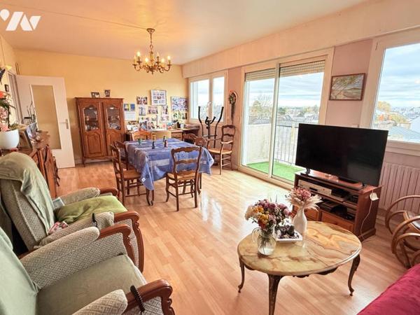 A VENDRE 56 VANNES T3 80 m² dernier étage cave et garage