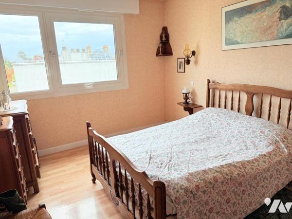 A VENDRE 56 VANNES T3 80 m² dernier étage cave et garage