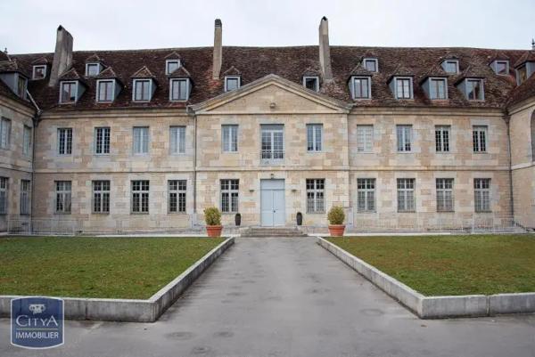 Location appartement 4 pièces de 100.08m²