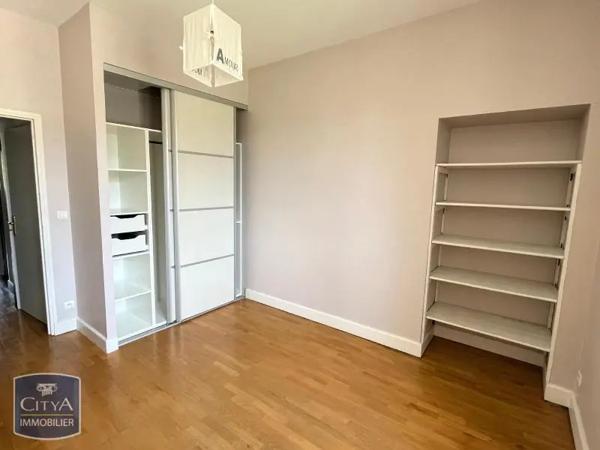 Location appartement 4 pièces de 100.08m²