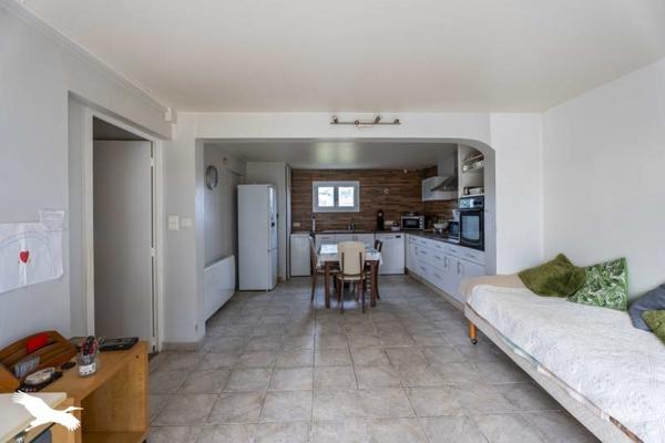 Maison à vendre |  Montguyon |  6 pièces | 143 m²