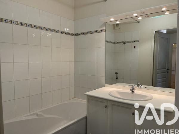 Location appartement 3 pièces 65,73 m² Saint-Cyr-sur-Loire