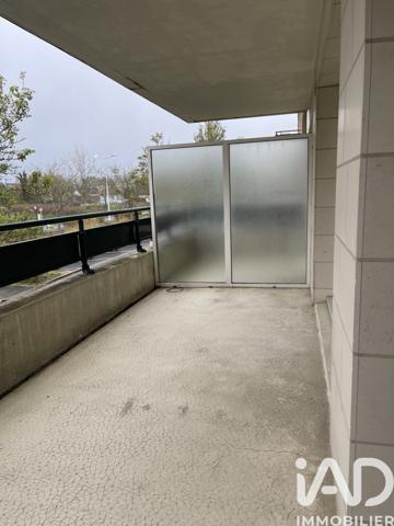 Location appartement 3 pièces 65,73 m² Saint-Cyr-sur-Loire