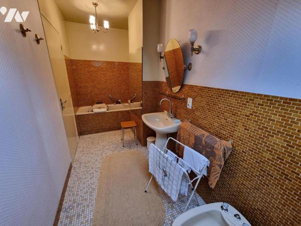 45120 CHALETTE SUR LOING - MAISON  T7 160M²