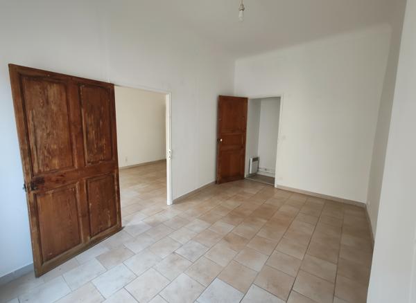 Arles (13200) Centre ancien, agréable appartement de 40 m²