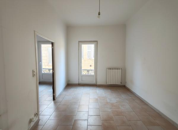 Arles (13200) Centre ancien, agréable appartement de 40 m²