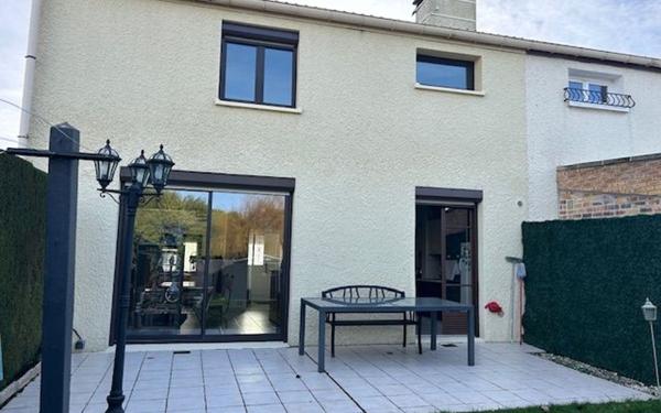 Maison à vendre    4 pièces • 96,19 m2 Menucourt