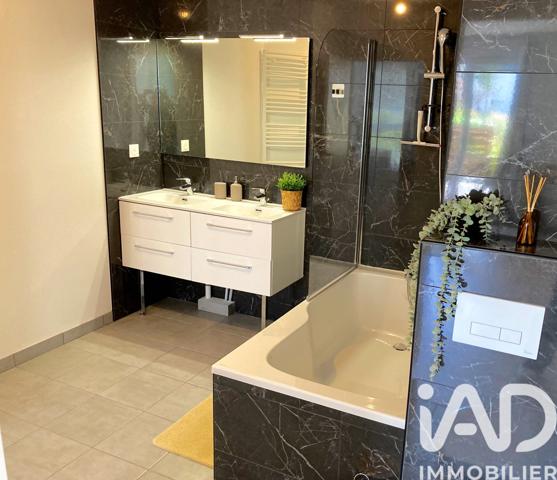 Appartement à vendre 3 pièces 64 m² Nantes