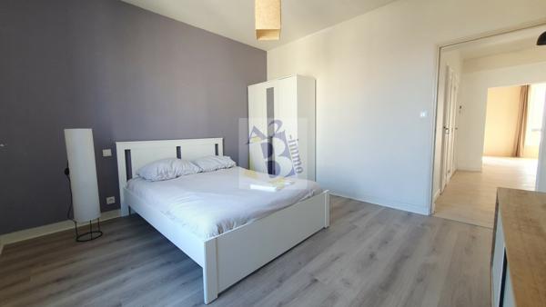 Location appartement Angouleme (16000), 73.53m² avec 3 pièce(s) dont 2 chambre(s). Agence Allard Brimeaud